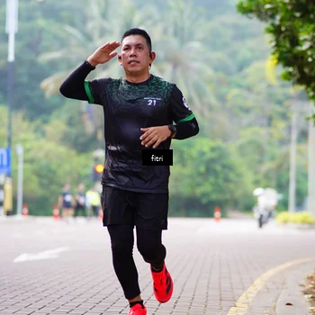 Runner Photo 8172750