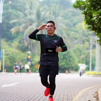 Runner Photo 8172767