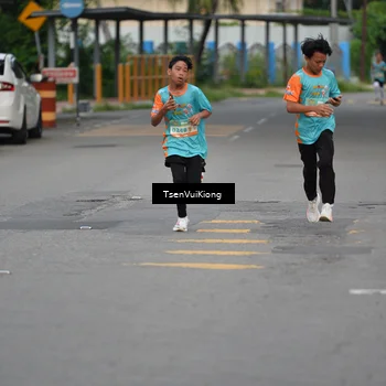 Runner Photo 8172840