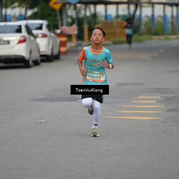 Runner Photo 8172863