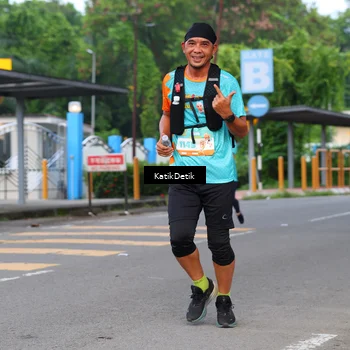 Runner Photo 8173025