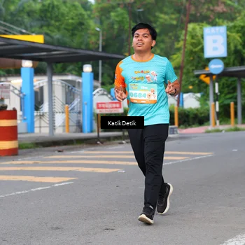 Runner Photo 8173719