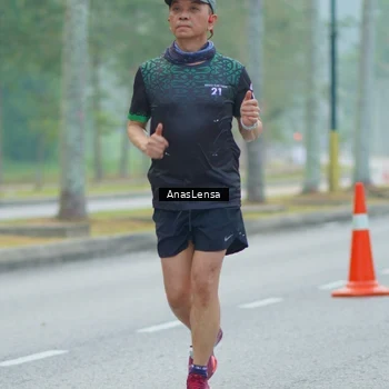 Runner Photo 8173875