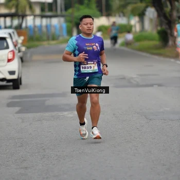 Runner Photo 8173987