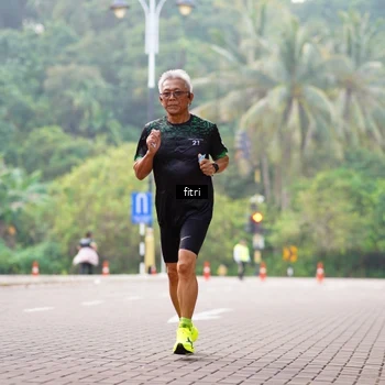 Runner Photo 8174008