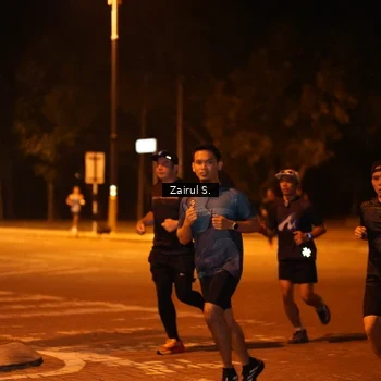Runner Photo 8174025