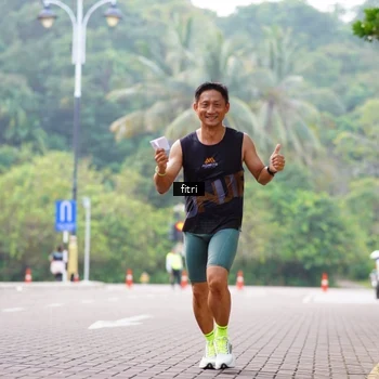 Runner Photo 8174029