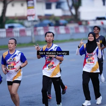 Runner Photo 8174036