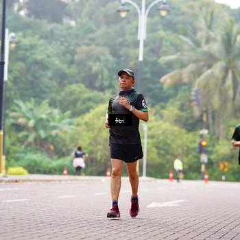Runner Photo 8174055