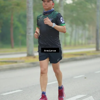 Runner Photo 8174082