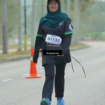 Runner Photo 8174252
