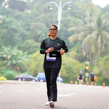 Runner Photo 8174260