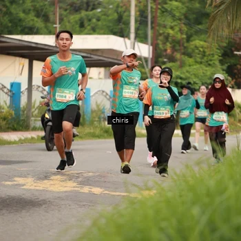 Runner Photo 8174268