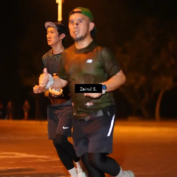 Runner Photo 8174333