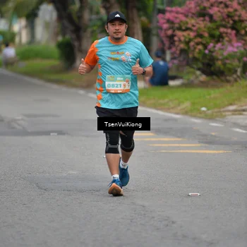 Runner Photo 8174340