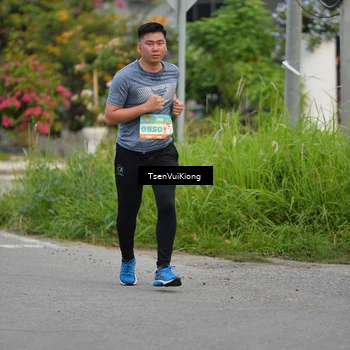 Runner Photo 8174364