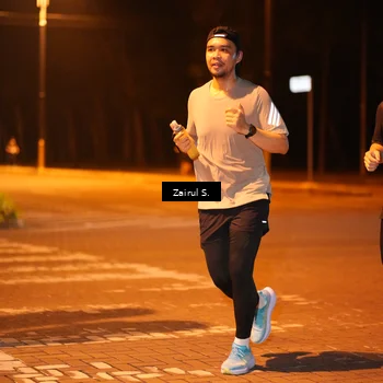 Runner Photo 8174403
