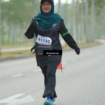 Runner Photo 8174445