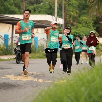 Runner Photo 8174460