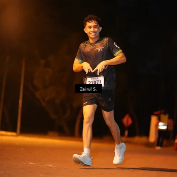 Runner Photo 8174490