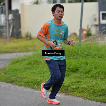Runner Photo 8174524