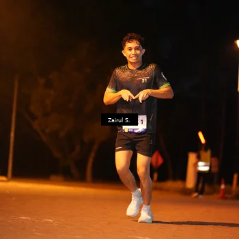 Runner Photo 8174540