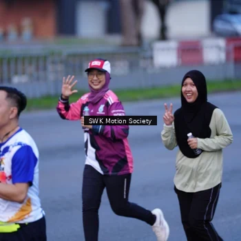 Runner Photo 8174575
