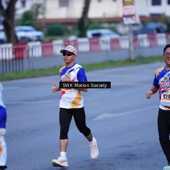 Runner Photo 8174591