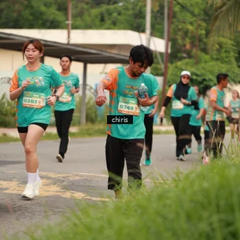 Runner Photo 8174593