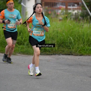 Runner Photo 8174594