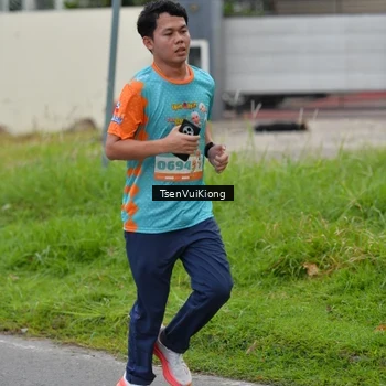 Runner Photo 8174603