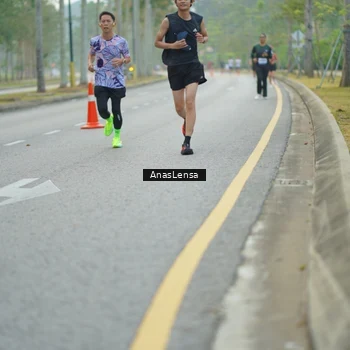 Runner Photo 8174661