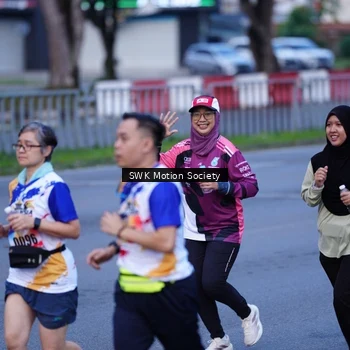 Runner Photo 8174682