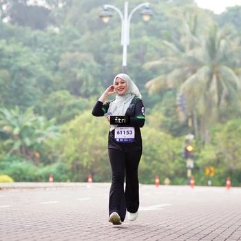 Runner Photo 8174686