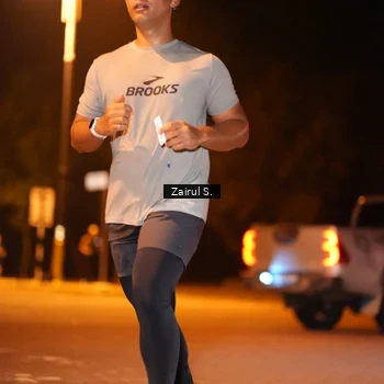 Runner Photo 8174689