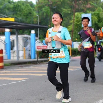 Runner Photo 8174696