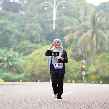 Runner Photo 8174697