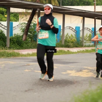 Runner Photo 8174705