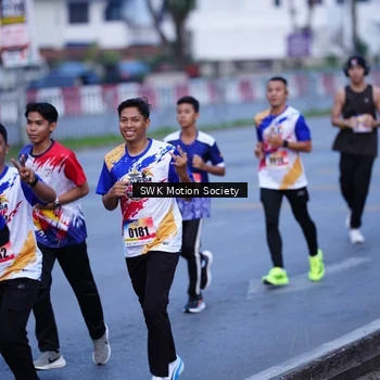 Runner Photo 8174706