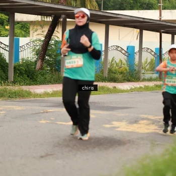 Runner Photo 8174710