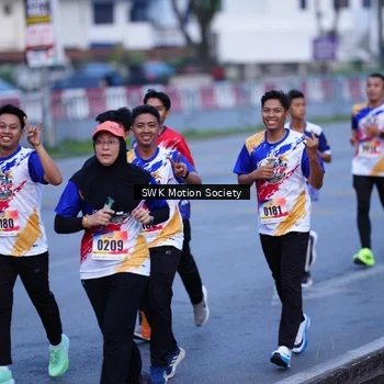 Runner Photo 8174737