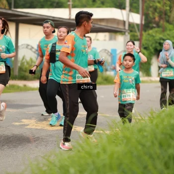 Runner Photo 8174754