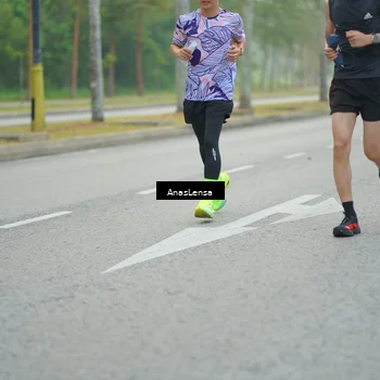 Runner Photo 8174843