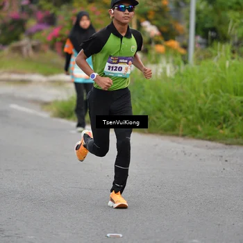 Runner Photo 8174871