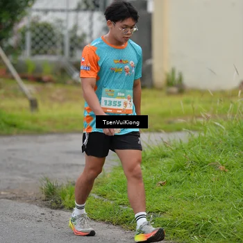 Runner Photo 8175101