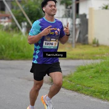 Runner Photo 8175241