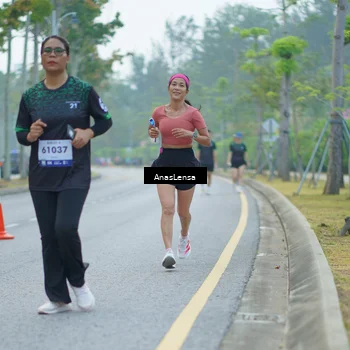 Runner Photo 8175336