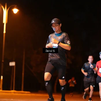 Runner Photo 8175435