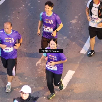 Runner Photo 8175654