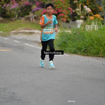 Runner Photo 8175684